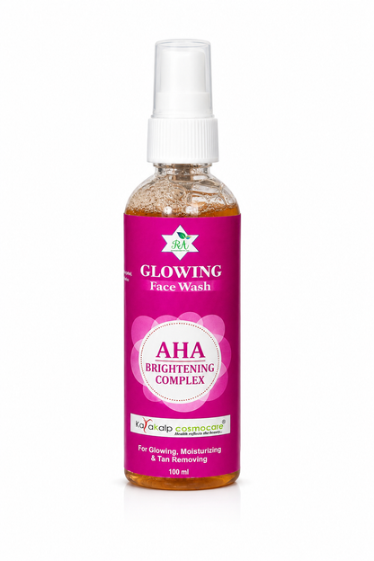 Glowing Face Wash with AHA Brightening Complex (100ml)